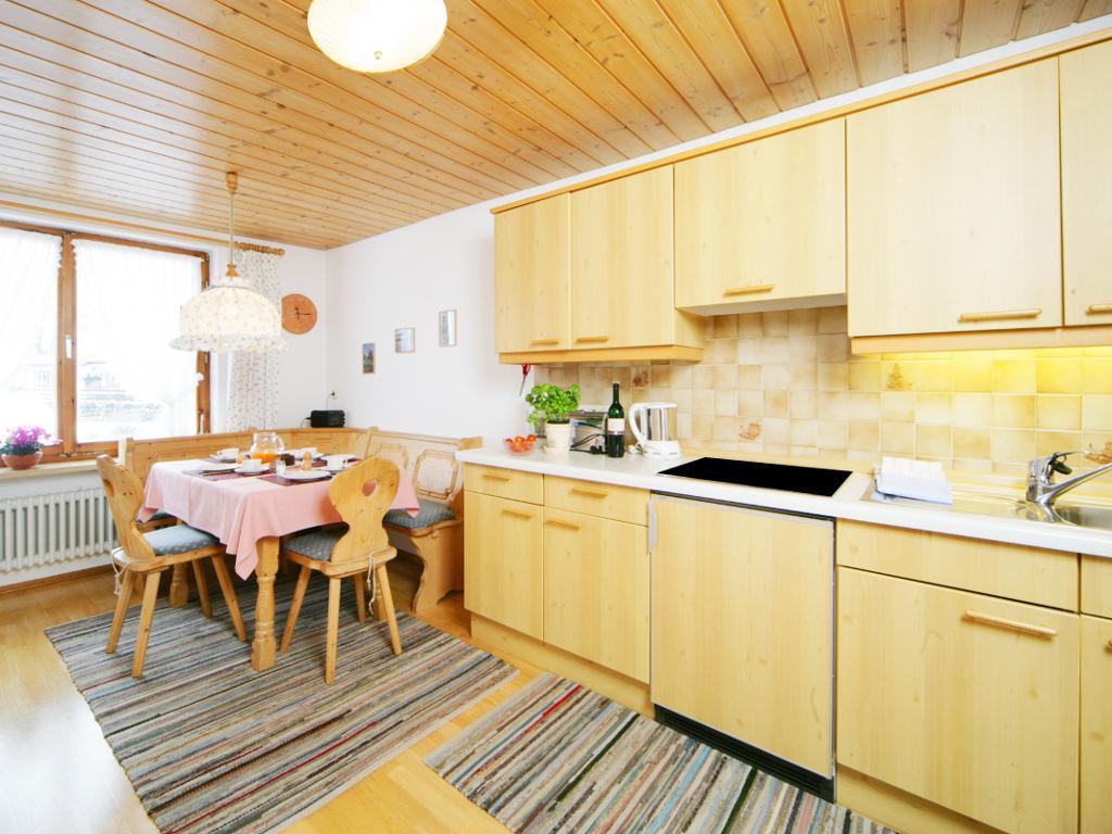 Apartment Lind